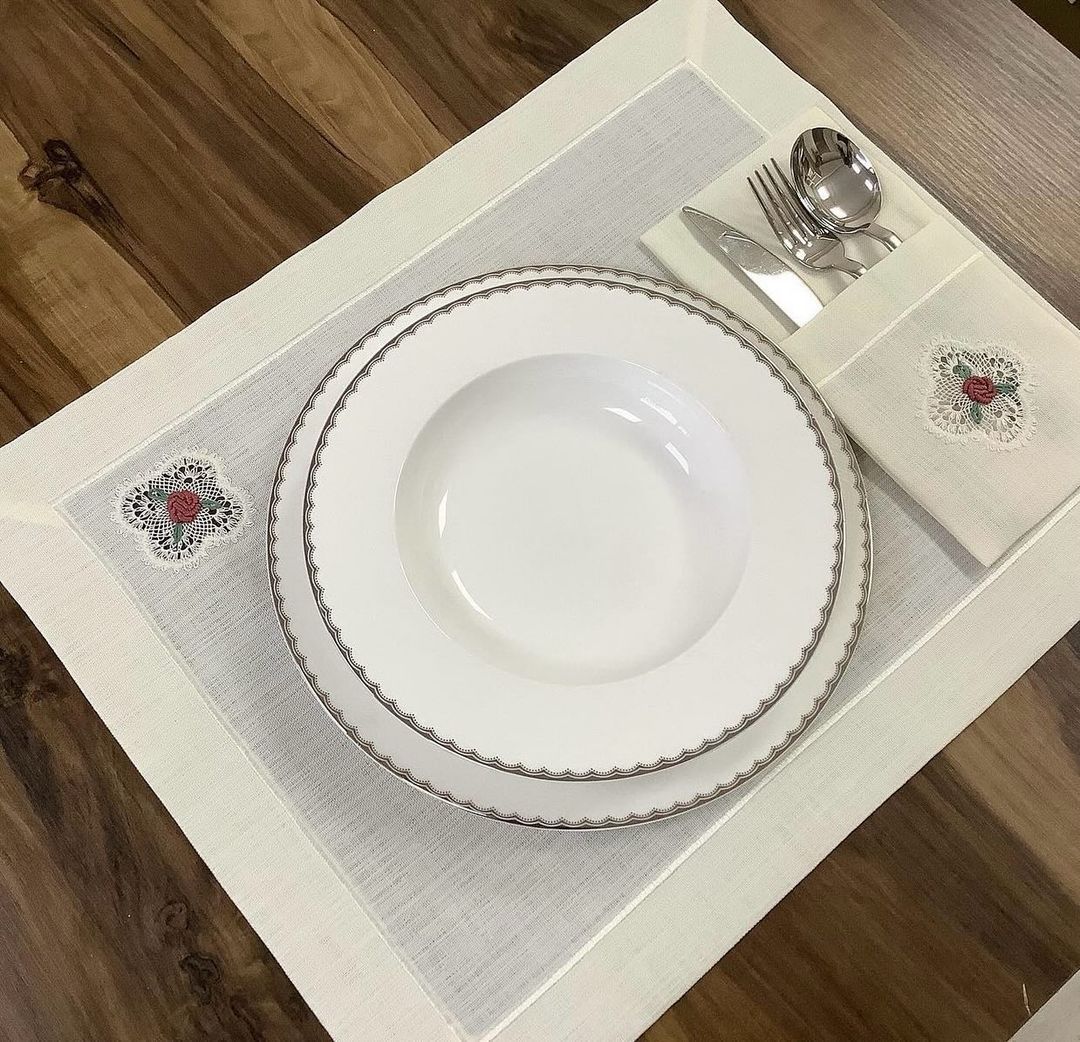 ست زیر بشقابی و جا قاشقی 2